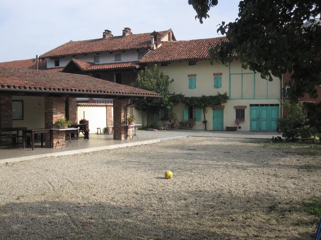 Agriturismo La Ca 'D Majin Poirino Extérieur photo