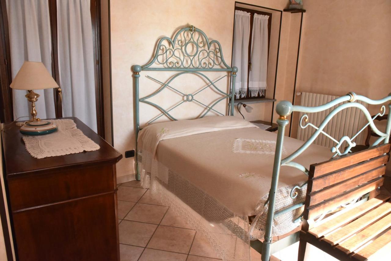 Agriturismo La Ca 'D Majin Poirino Extérieur photo