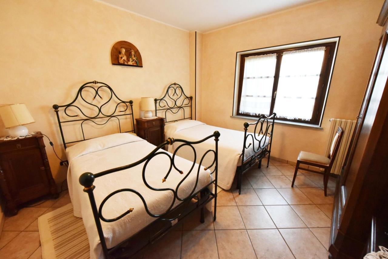 Agriturismo La Ca 'D Majin Poirino Extérieur photo