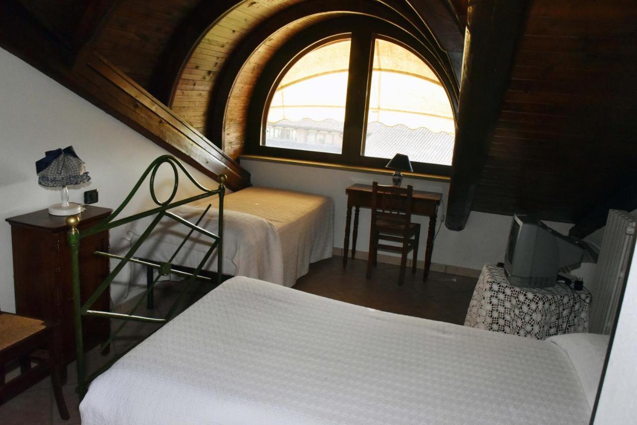 Agriturismo La Ca 'D Majin Poirino Extérieur photo